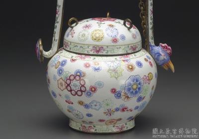 图片[2]-Painted enamel yu vessel with loop handle and floral decoration, Qing dynasty, Qianlong reign (1736-1795)-China Archive